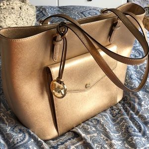 Michael Kors handbag gold used 3 times large